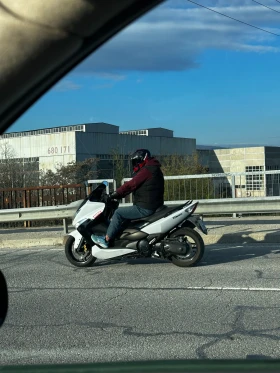 Yamaha T-max къса слюда, снимка 5