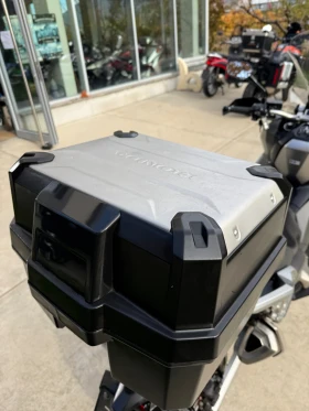 Обява за продажба на Honda X-ADV 750 ABS / LED ~12 400 лв. - изображение 7 | Auto.bg Обява за продажба на Honda X-ADV 750 ABS / LED ~12 400 лв. - изображение 7