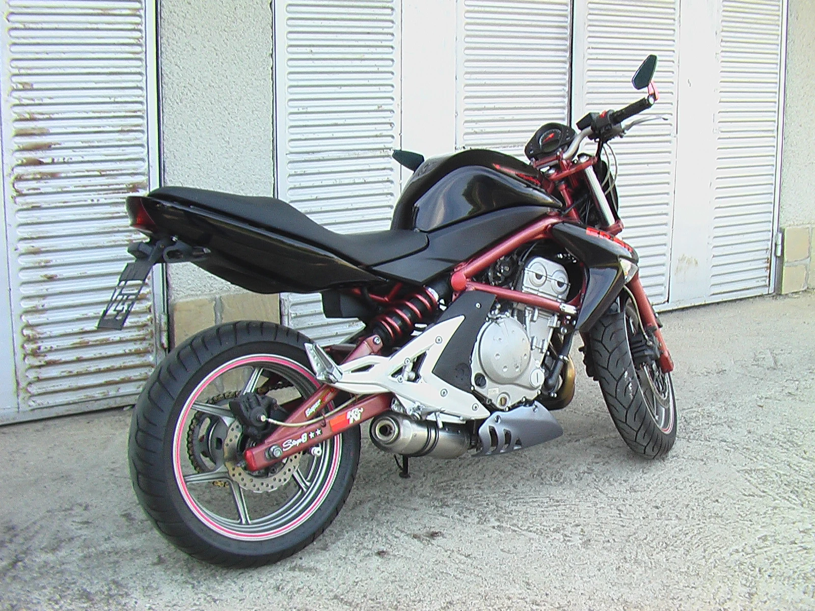 Kawasaki ER 650 N, снимка 2 - Мотоциклети и мототехника - 55018756