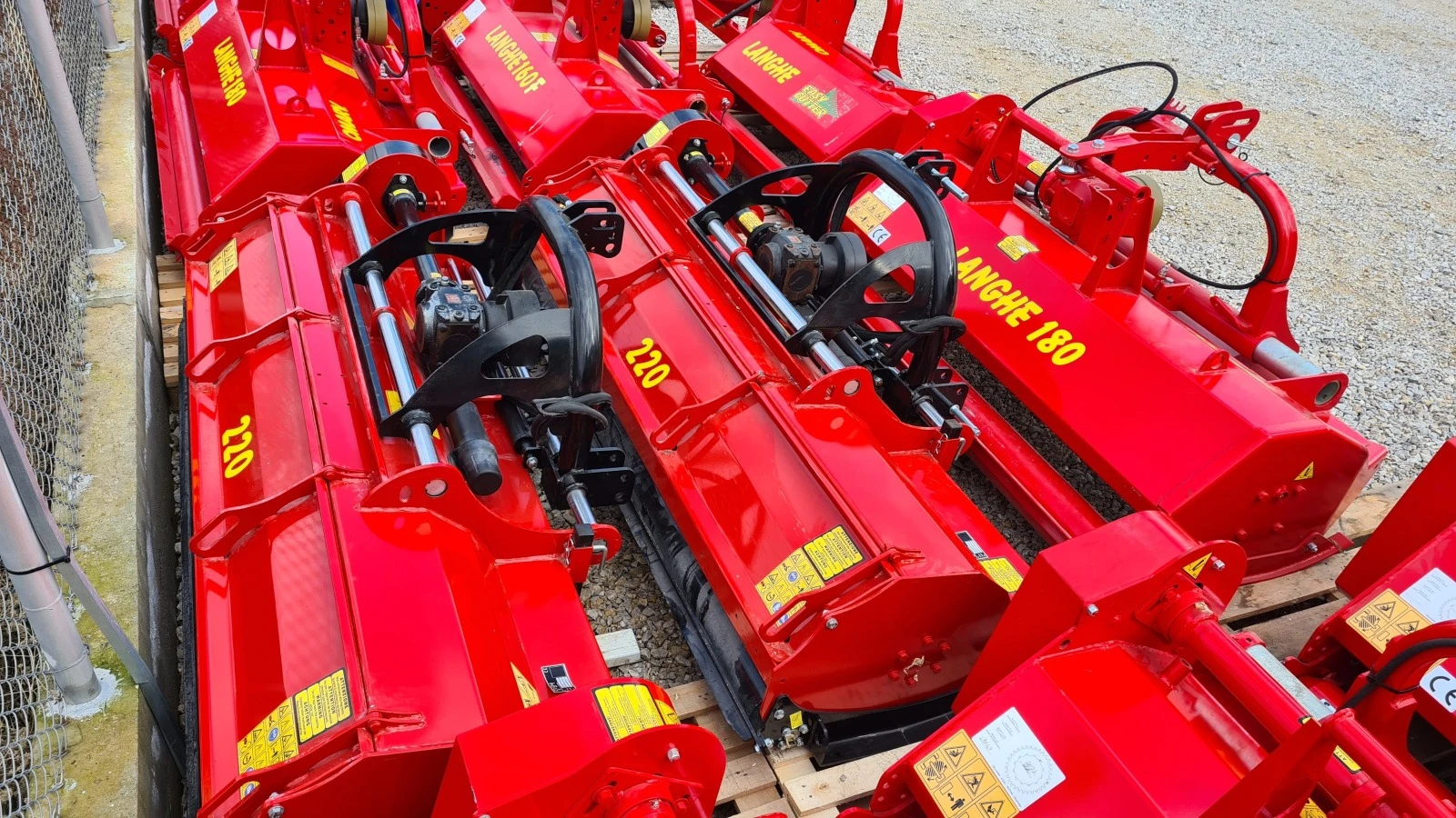  Berti  .  | Mobile.bg   11