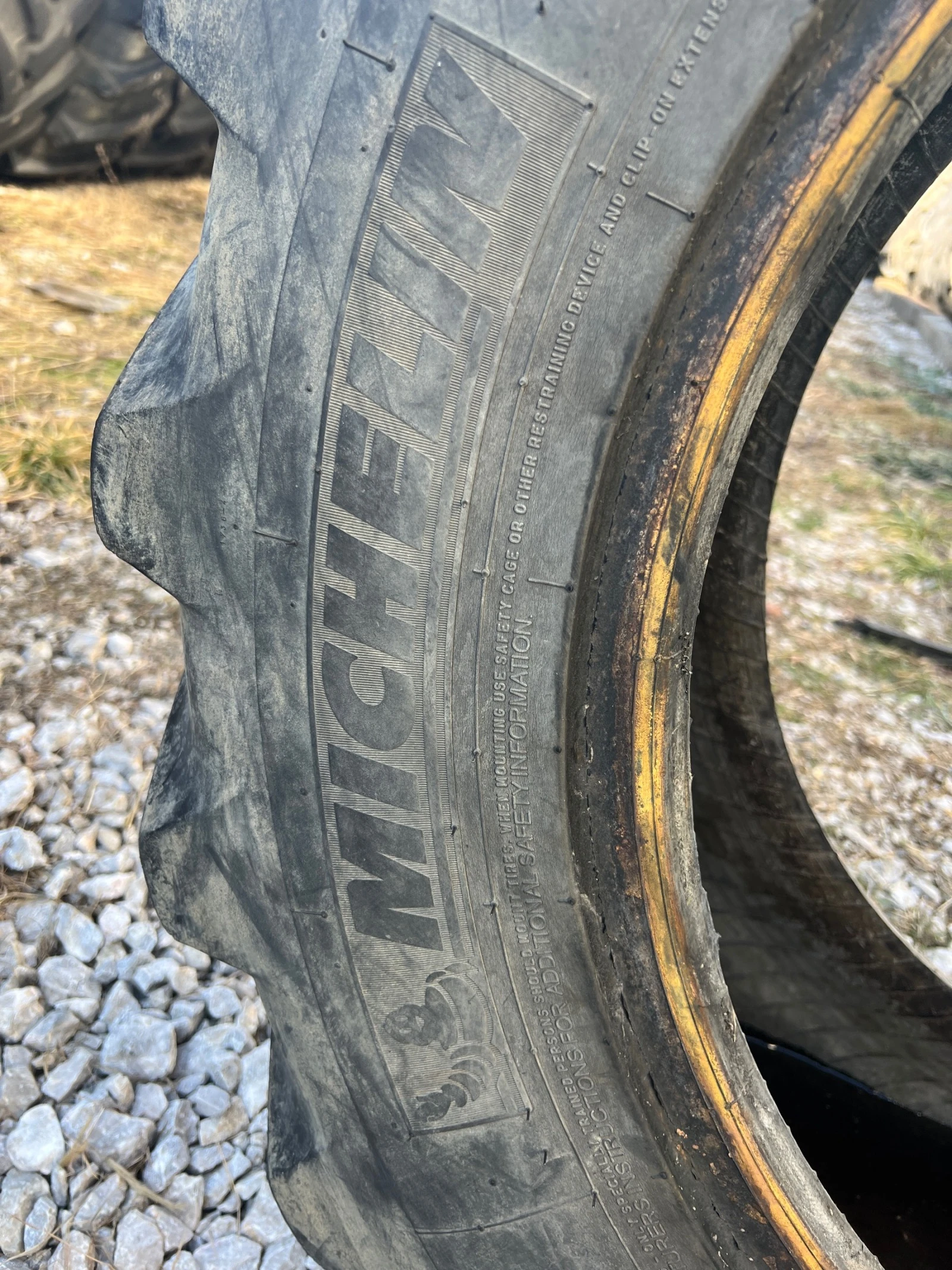 ���� | Mobile.bg � ����������� 4