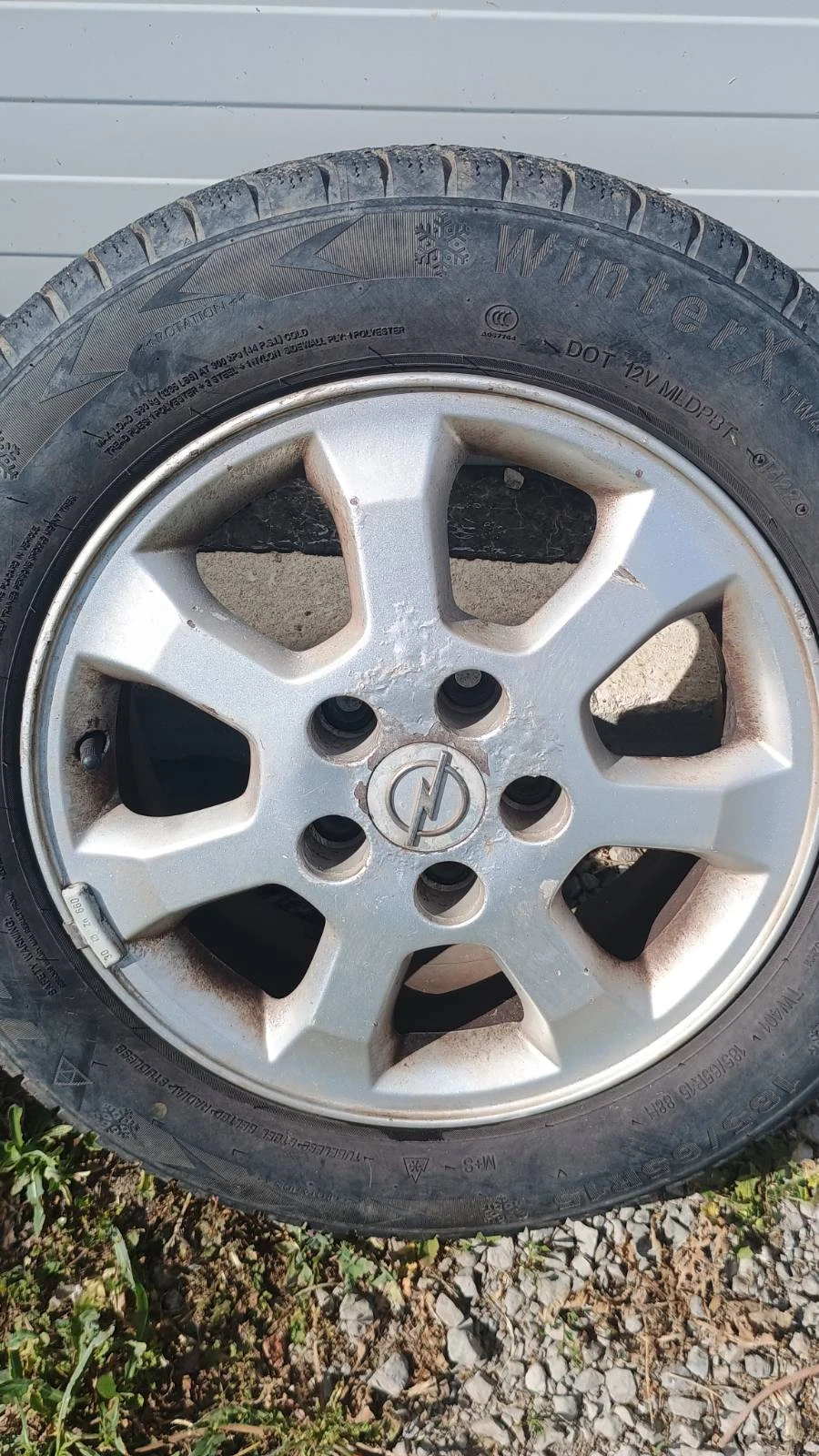 ���� � ������ 185/60R15 �� Opel Meriva | Mobile.bg � ����������� 5