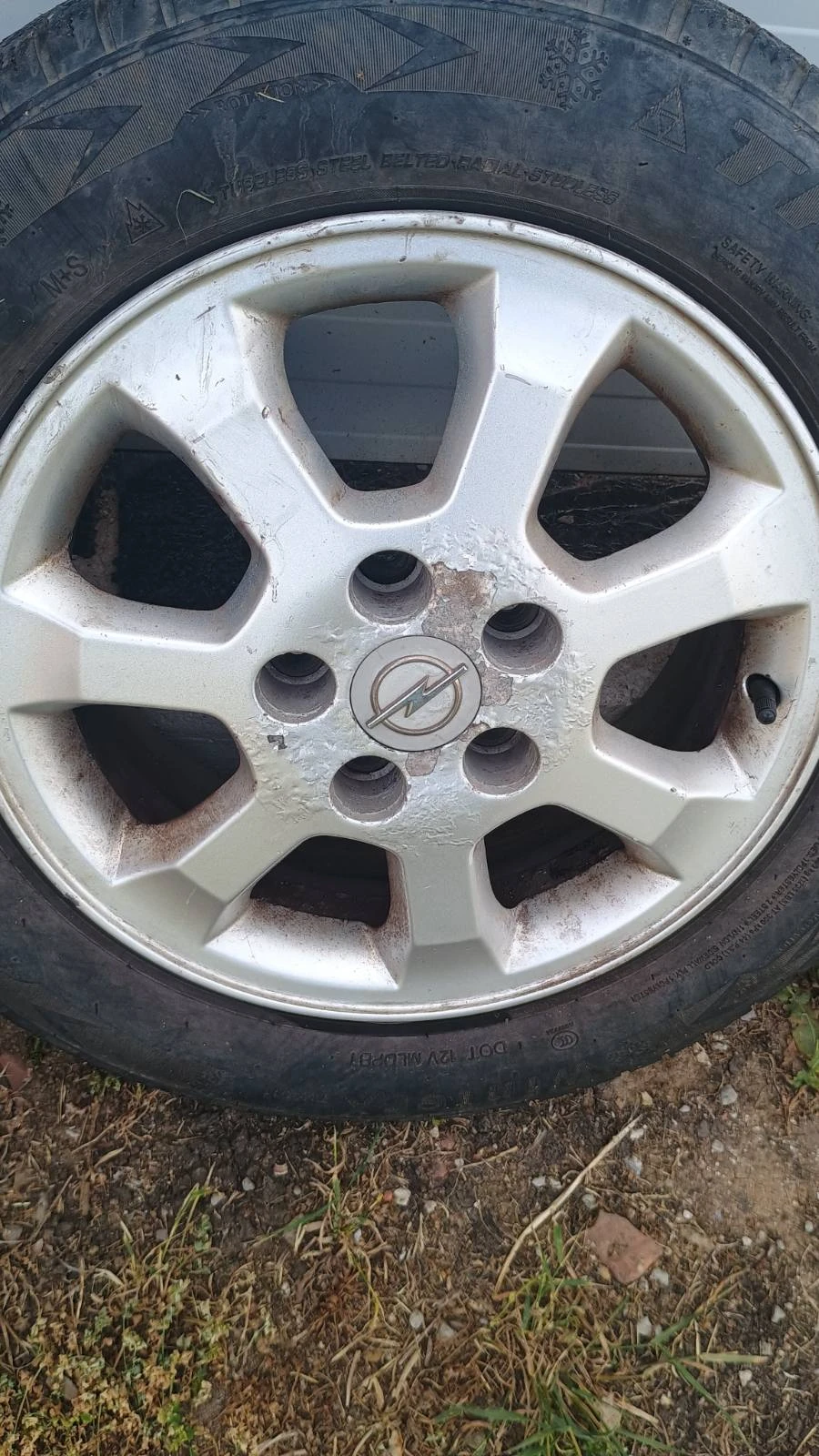 ���� � ������ 185/60R15 �� Opel Meriva | Mobile.bg � ����������� 4
