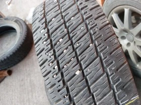 Гуми Зимни 235/65R16, снимка 1 - Гуми и джанти - 41078926