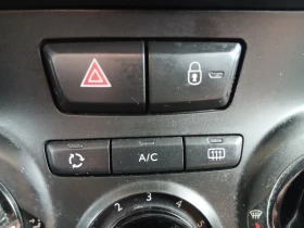 Peugeot 208 1.4i/LPG, снимка 15