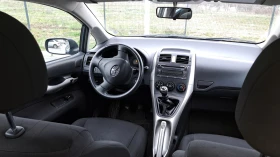 Toyota Auris Хечбек, снимка 7