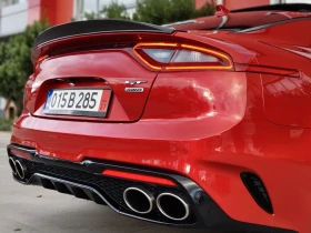 Kia Stinger 3.3i GT Turbo/4x4/ПАНО/ОБДУХВАНЕ/HEADUP/LEXICON/F1, снимка 6