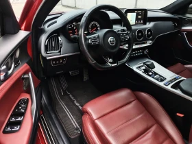 Kia Stinger 3.3i GT Turbo/4x4/ПАНО/ОБДУХВАНЕ/HEADUP/LEXICON/F1, снимка 9