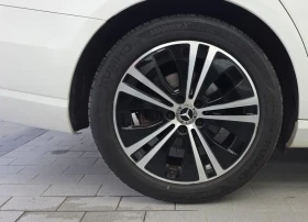 Mercedes-Benz E 300 ОБДУХ* 360* КОЖА* BURMESTER* , снимка 16