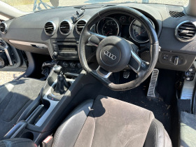 Audi Tt 2.0тфси, снимка 8 - Автомобили и джипове - 42620350