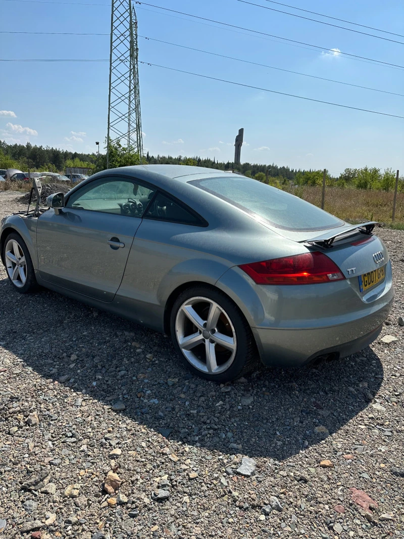 Audi Tt 2.0тфси, снимка 2 - Автомобили и джипове - 42620350