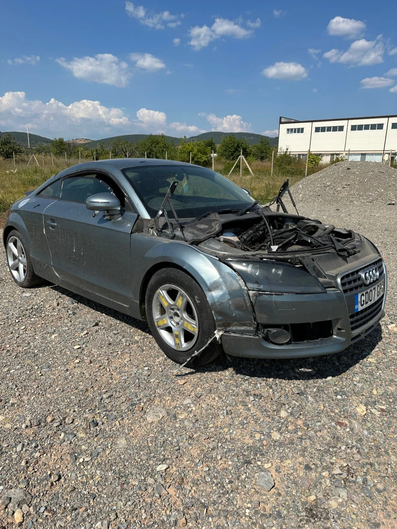 Audi Tt 2.0тфси, снимка 5 - Автомобили и джипове - 42620350