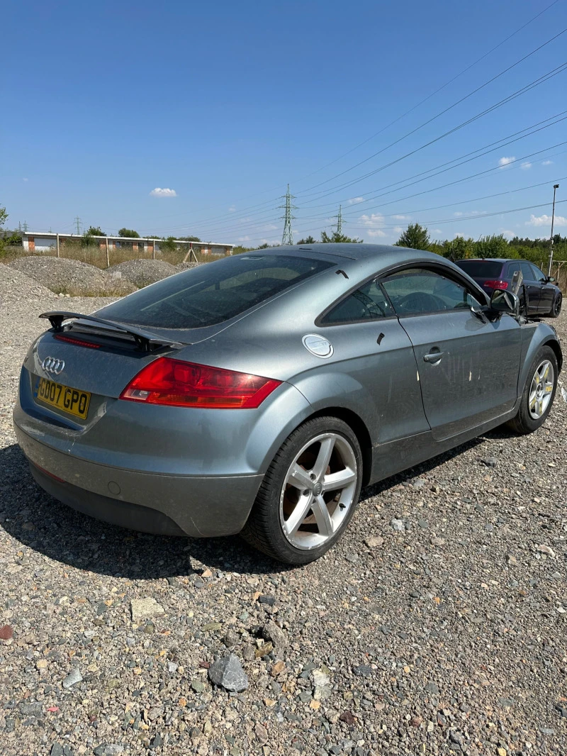 Audi Tt 2.0тфси, снимка 4 - Автомобили и джипове - 42620350