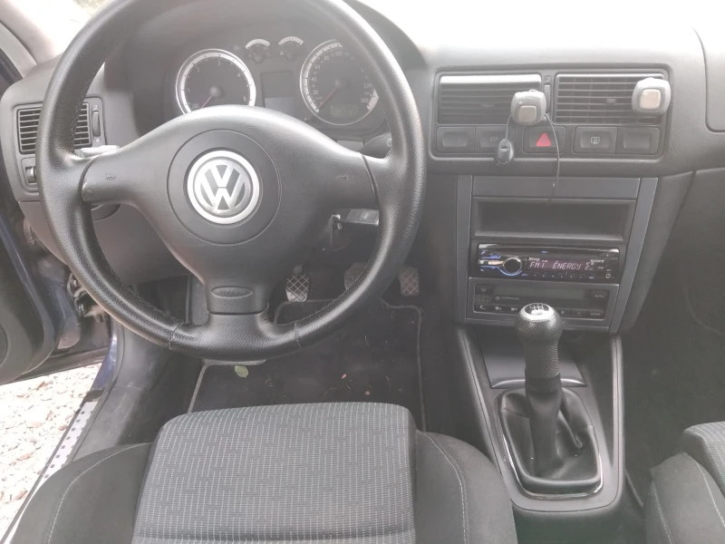 VW Golf, снимка 7 - Автомобили и джипове - 47145201