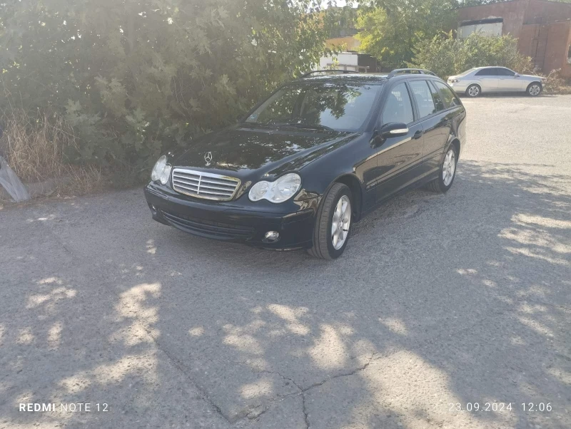 Mercedes-Benz C 180 Бензин, снимка 8 - Автомобили и джипове - 47329507