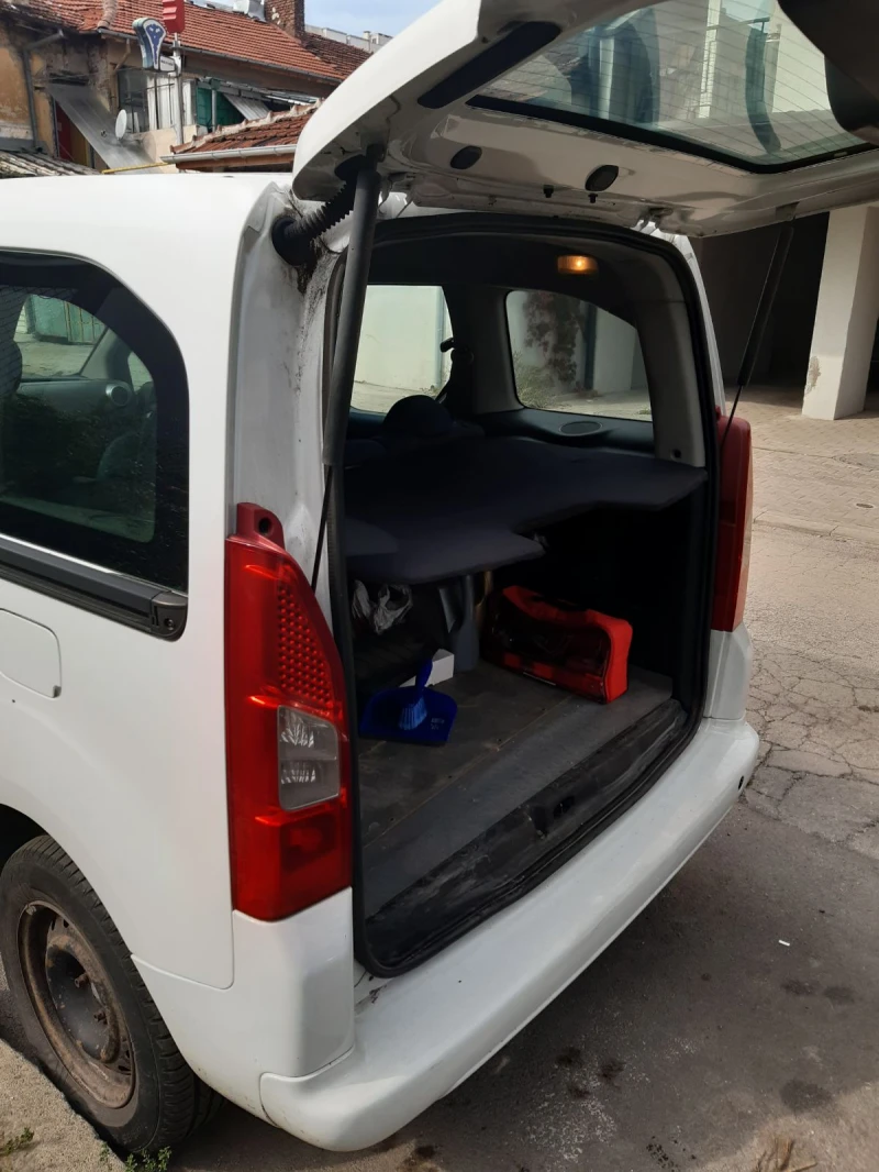 Citroen Berlingo, снимка 7 - Автомобили и джипове - 47620621