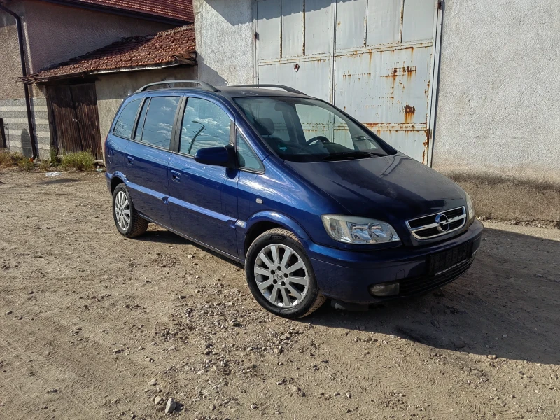 Opel Zafira 1.8i Нов внос!, снимка 1 - Автомобили и джипове - 47912791