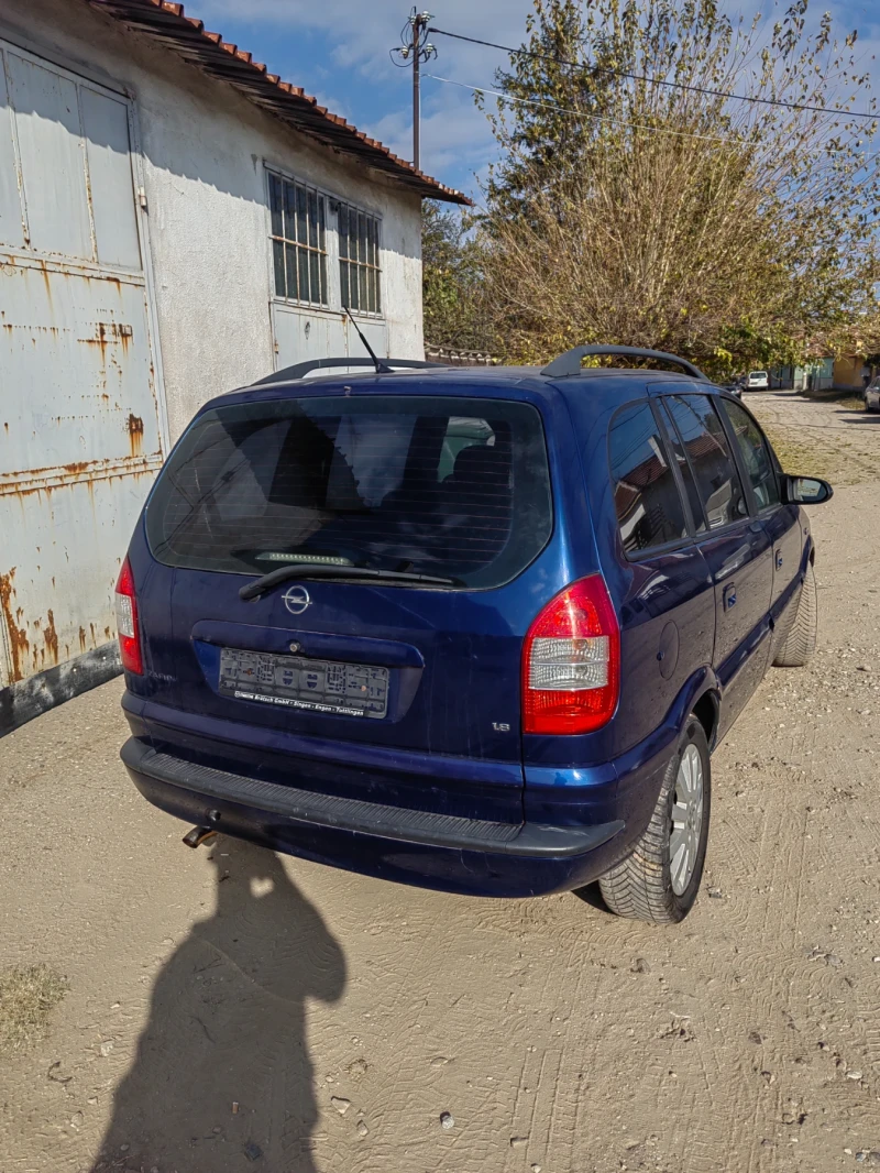 Opel Zafira 1.8i Нов внос!, снимка 4 - Автомобили и джипове - 47912791