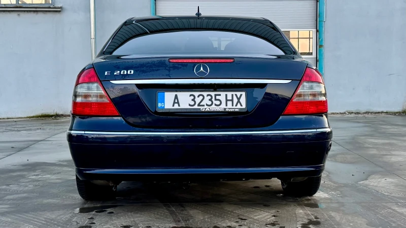 Mercedes-Benz E 280, снимка 5 - Автомобили и джипове - 48630987