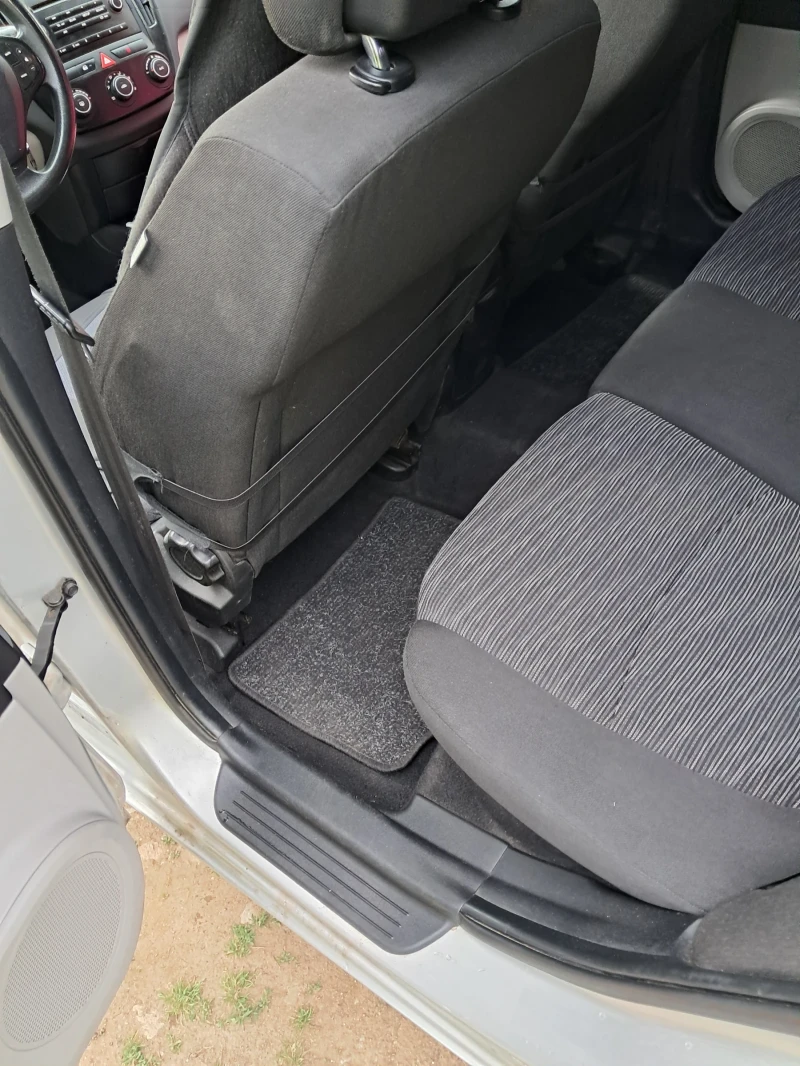 Kia Ceed 1.6gpl, снимка 5 - Автомобили и джипове - 50235144