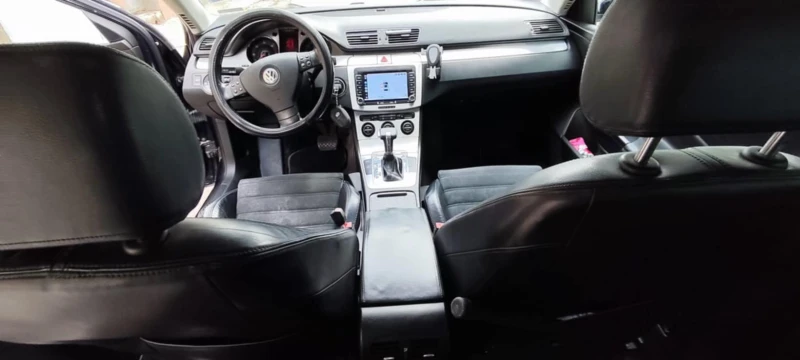VW Passat 2.0 TDI HIGH LINE, снимка 7 - Автомобили и джипове - 52238674