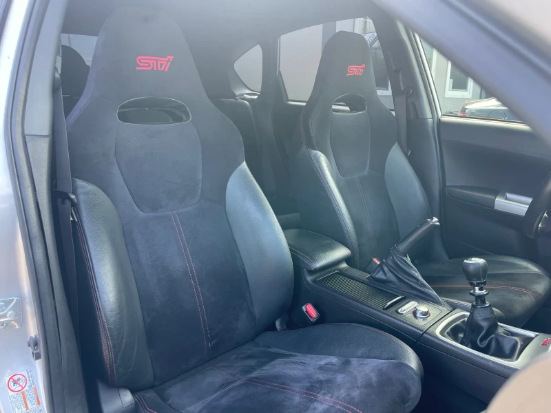 Subaru Impreza 2.5 STI , снимка 10 - Автомобили и джипове - 50985572