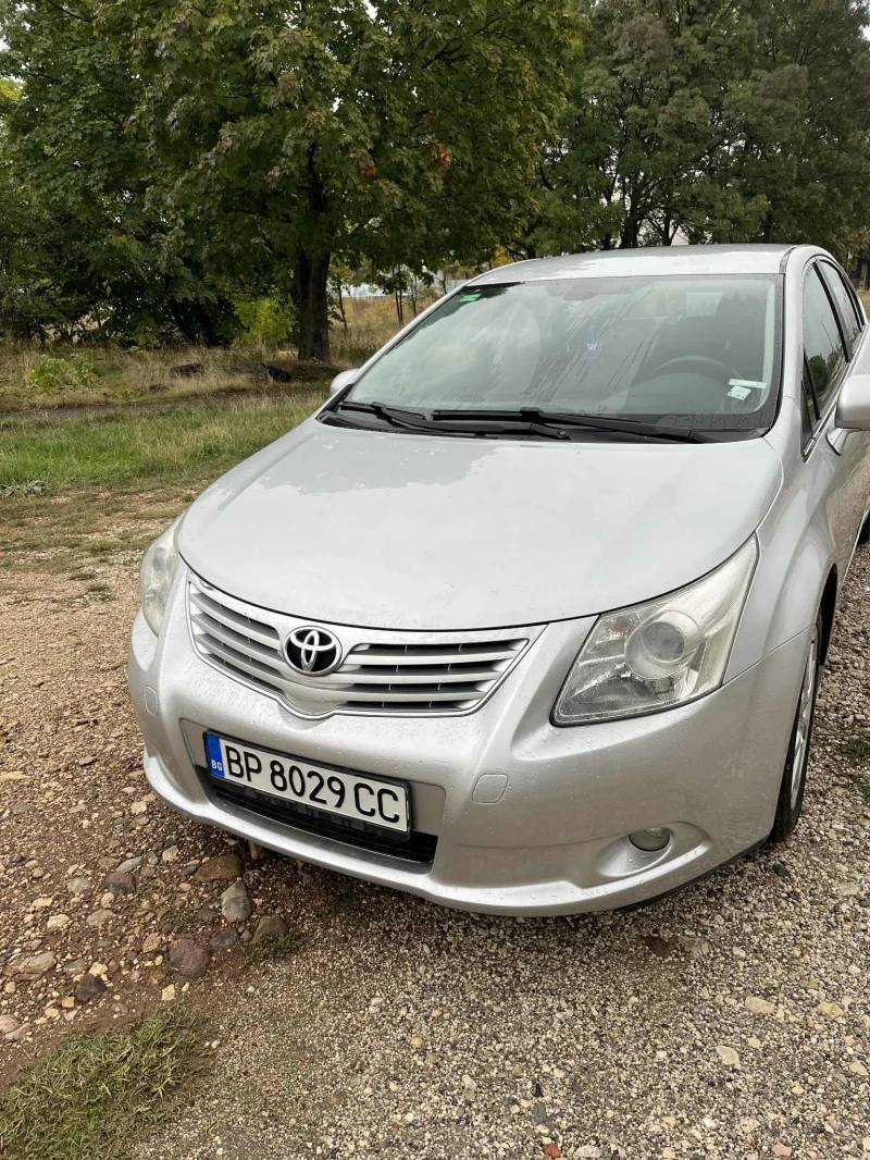 Toyota Avensis 2.2 D4D, снимка 2 - Автомобили и джипове - 51961641