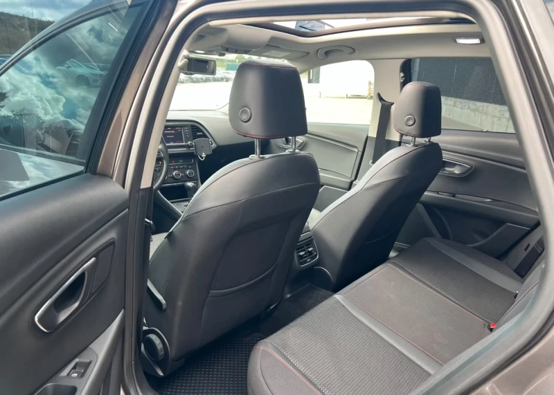 Seat Leon FR, снимка 10 - Автомобили и джипове - 52885994