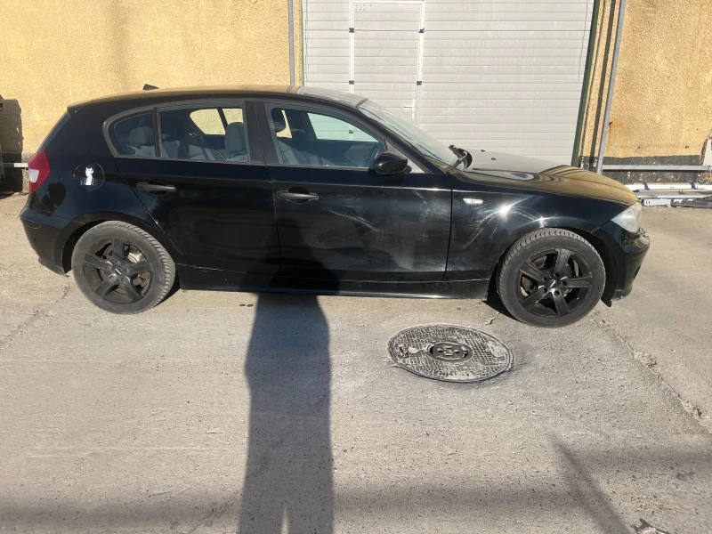 BMW 118 i, снимка 3 - Автомобили и джипове - 52964858