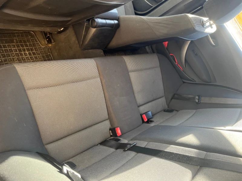 BMW 118 i, снимка 11 - Автомобили и джипове - 52964858