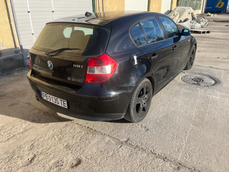BMW 118 i, снимка 4 - Автомобили и джипове - 52964858