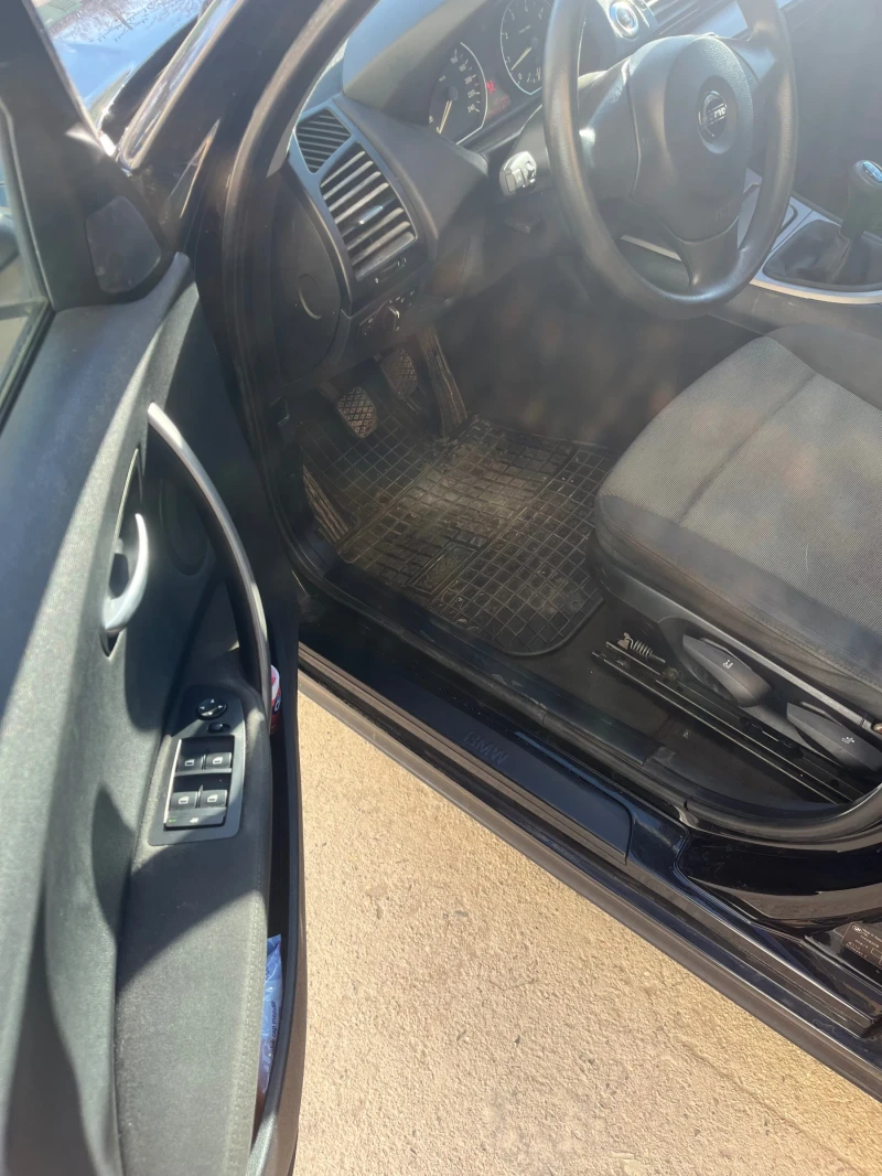 BMW 118 i, снимка 10 - Автомобили и джипове - 52964858