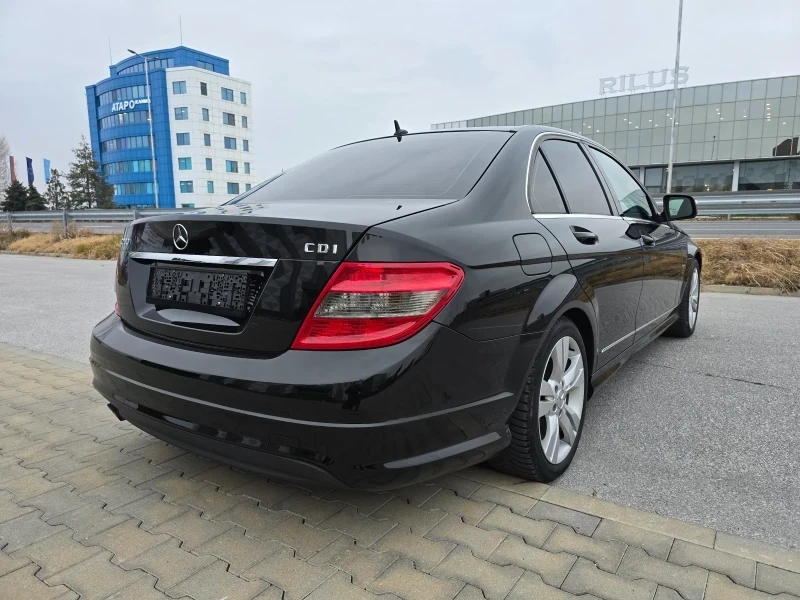 Mercedes-Benz C 200, снимка 3 - Автомобили и джипове - 48291398