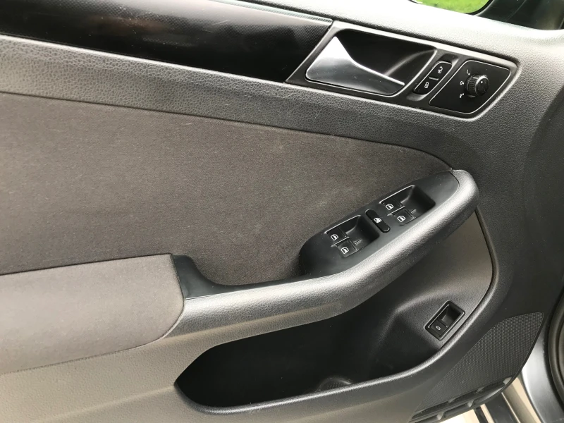 VW Jetta 1, 6tdi.105k. Evro5 - 10900 лв. - 67547443 | Car24.bg