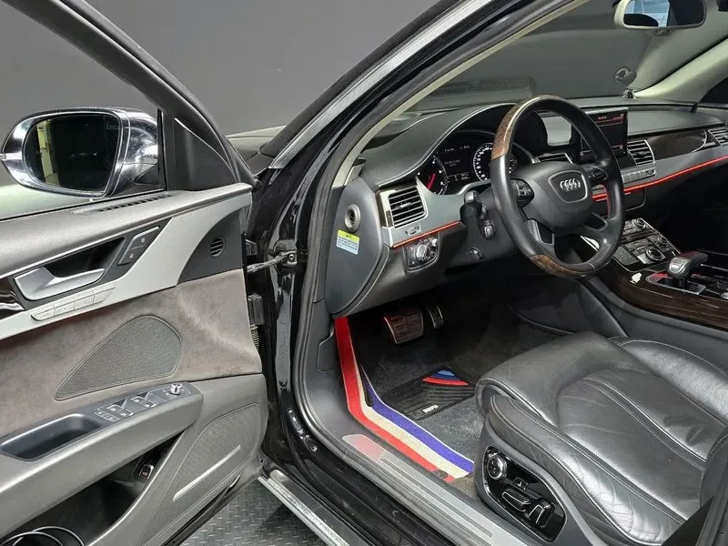 Audi A8 4.2 TDI QUATTRO, снимка 10 - Автомобили и джипове - 55096370