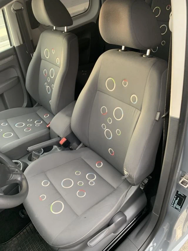VW Caddy 1.6 LPG, снимка 8 - Автомобили и джипове - 55334759