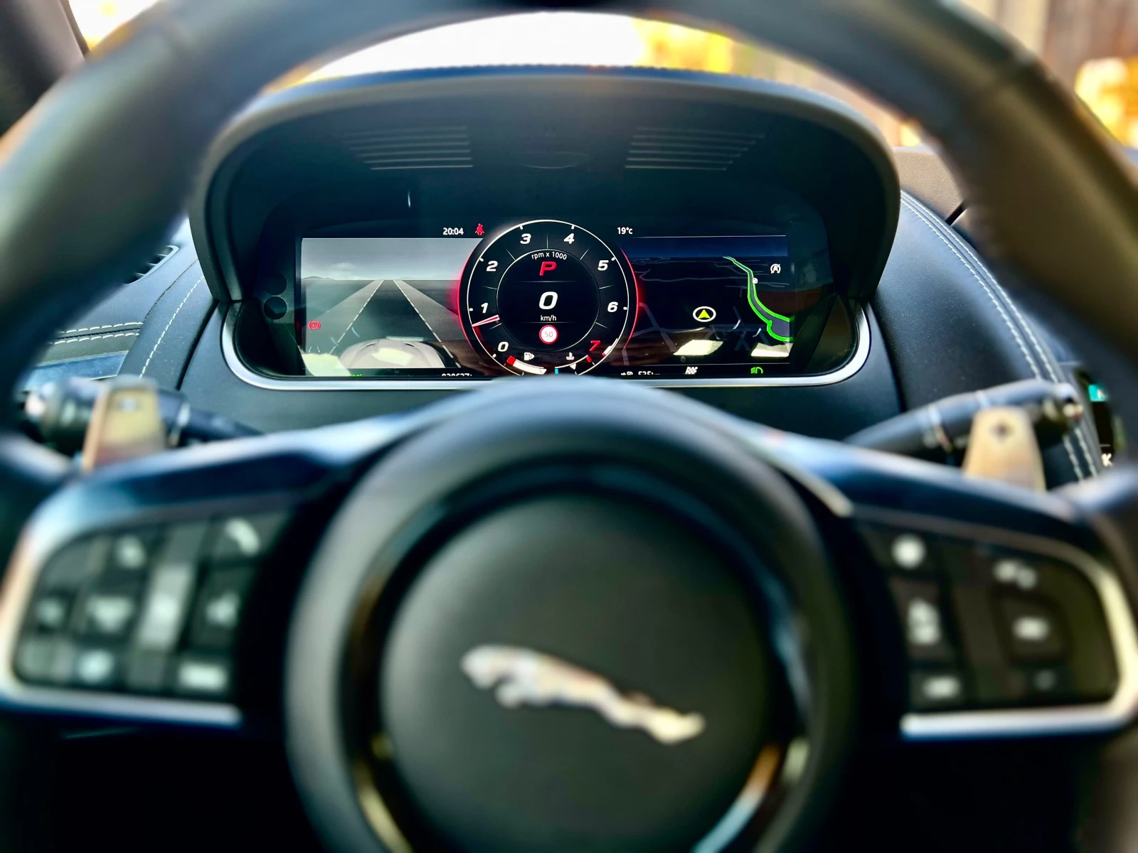 Jaguar F-Type R | Mobile.bg � ����������� 15