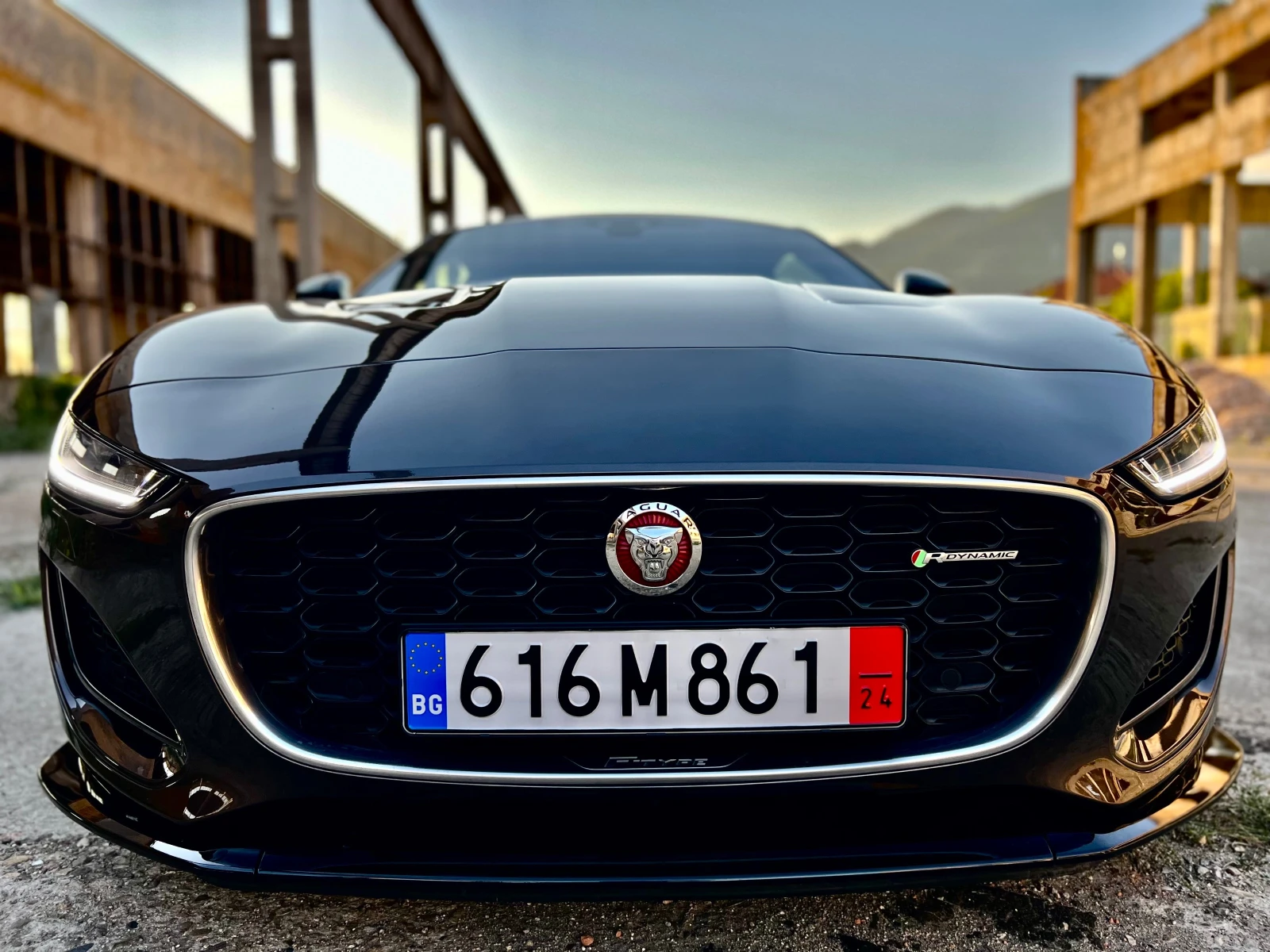 Jaguar F-Type R | Mobile.bg � ����������� 17