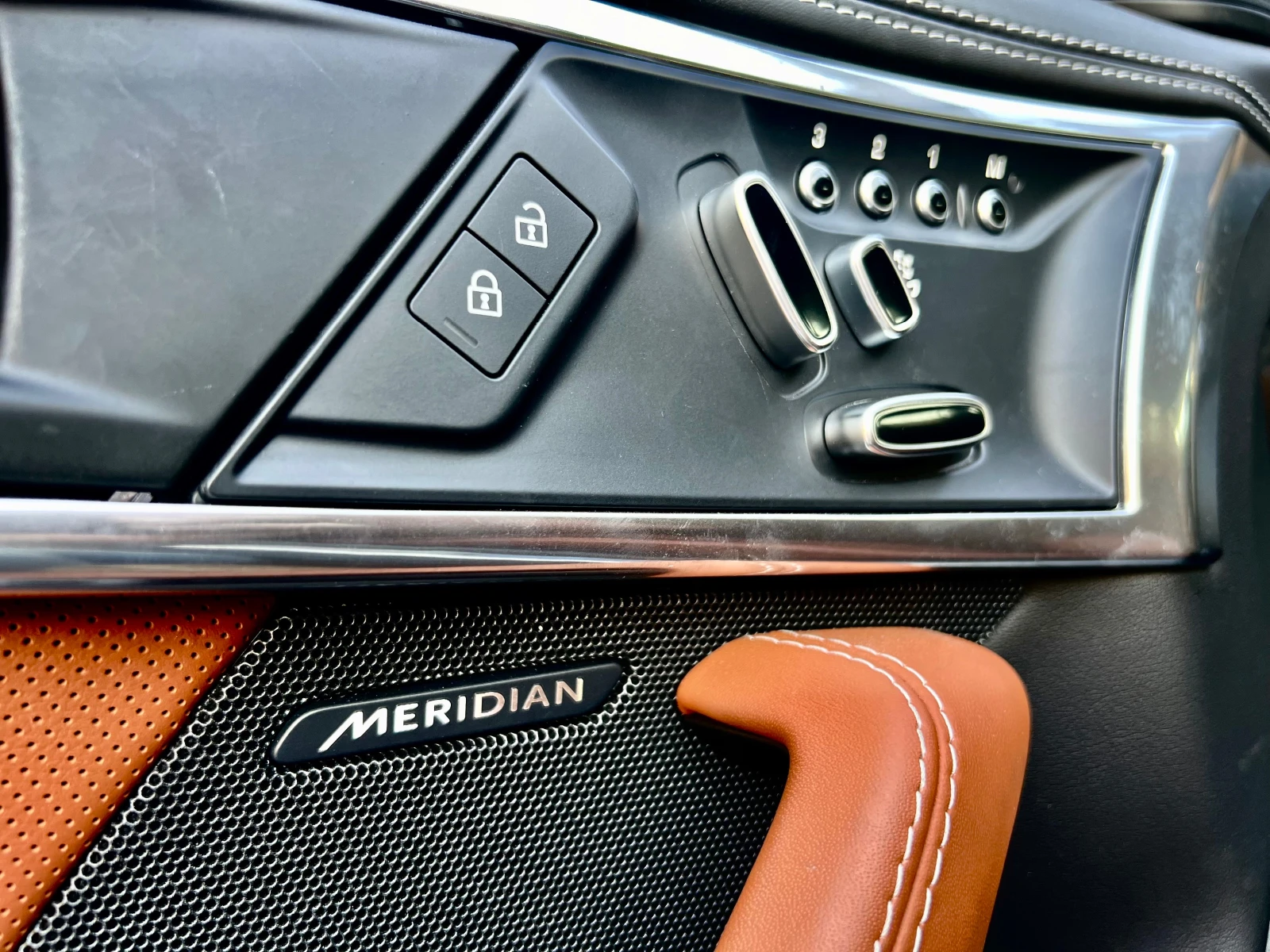 Jaguar F-Type R | Mobile.bg � ����������� 12