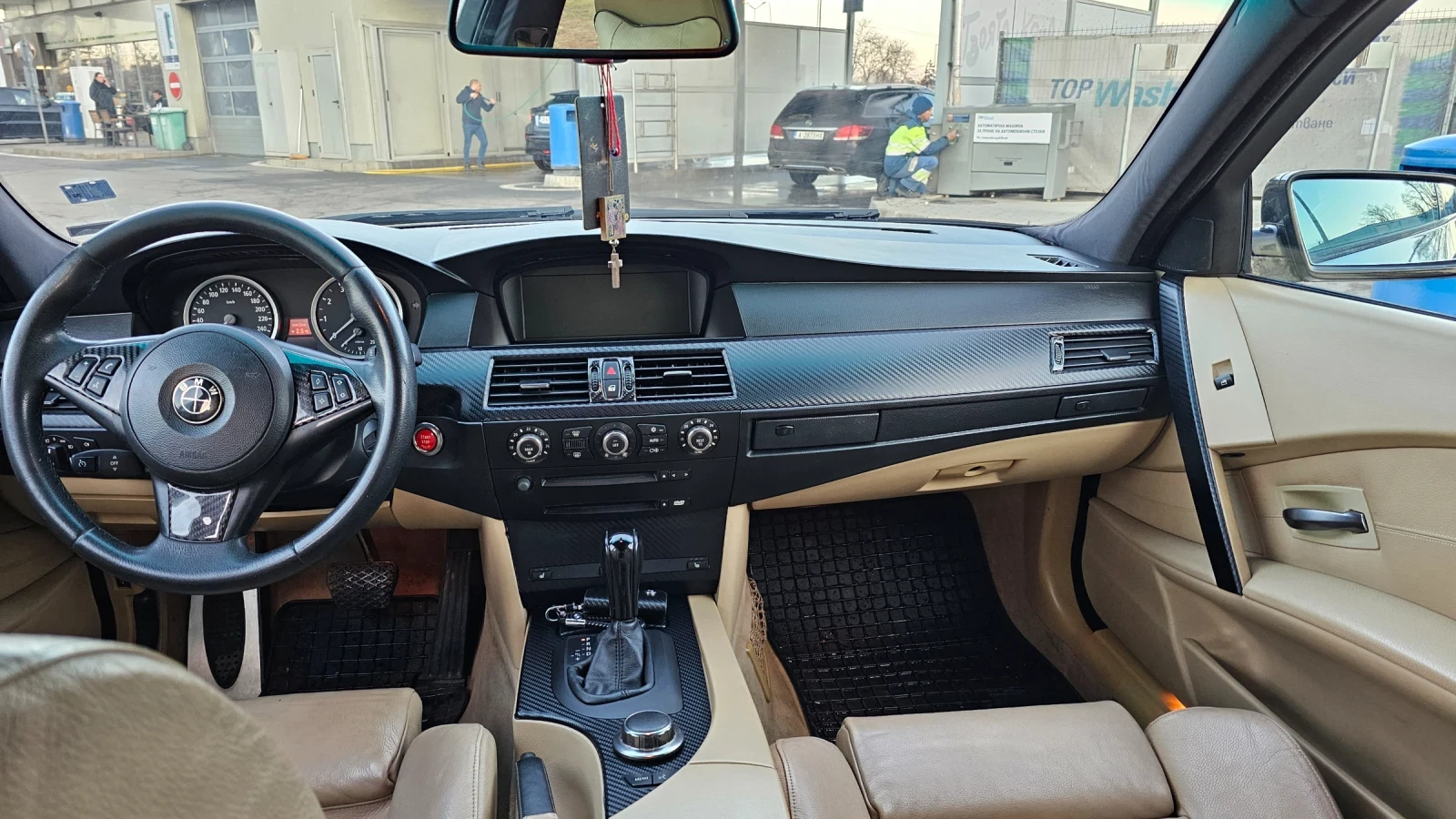 BMW 525  iX / | Mobile.bg   11