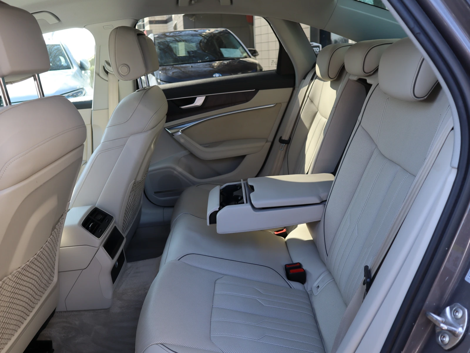 Audi A6 50TDI/Virtual//Bang&Olufsen/Memory/ | Mobile.bg   11