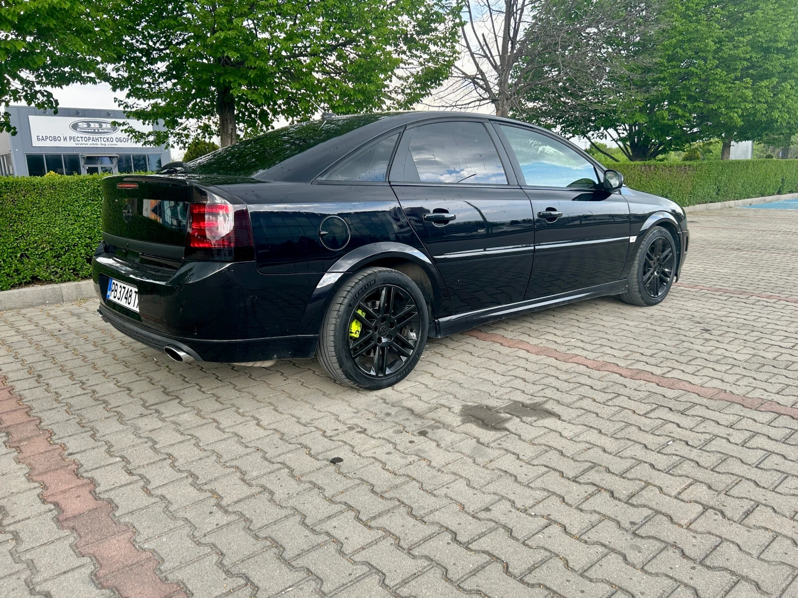 Opel Vectra 3.2 - изображение 5