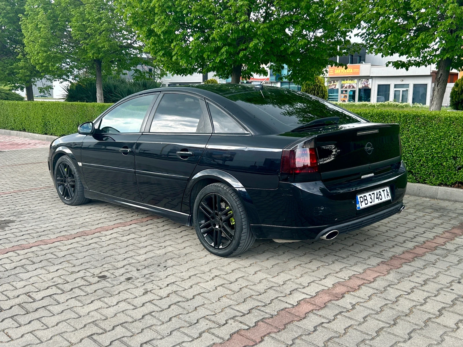 Opel Vectra 3.2 - изображение 2