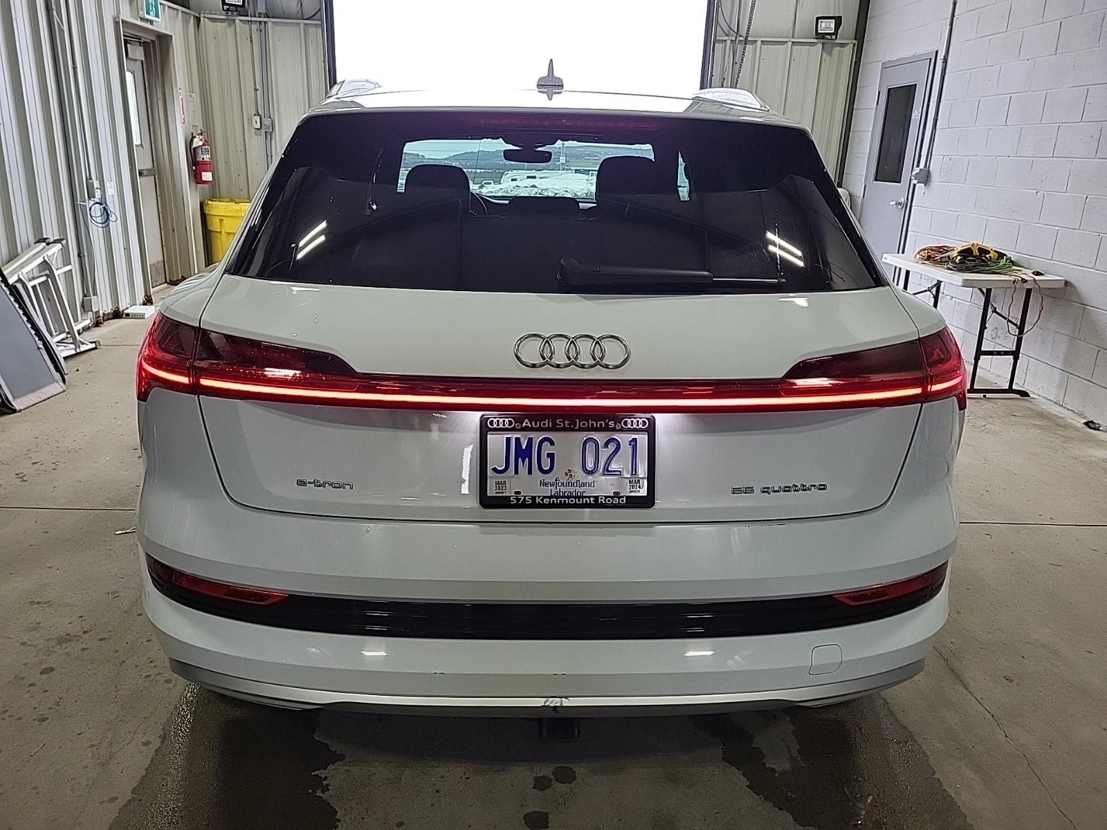 Audi E-Tron CARFAX * * АВТО КРЕДИТ - изображение 5
