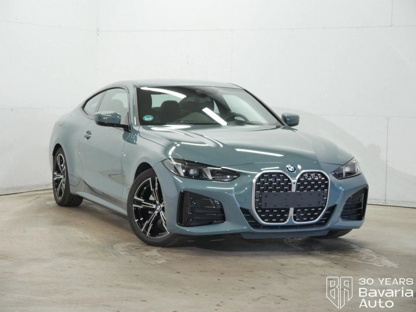 BMW 420 d Coupe M Sport Paket - изображение 4