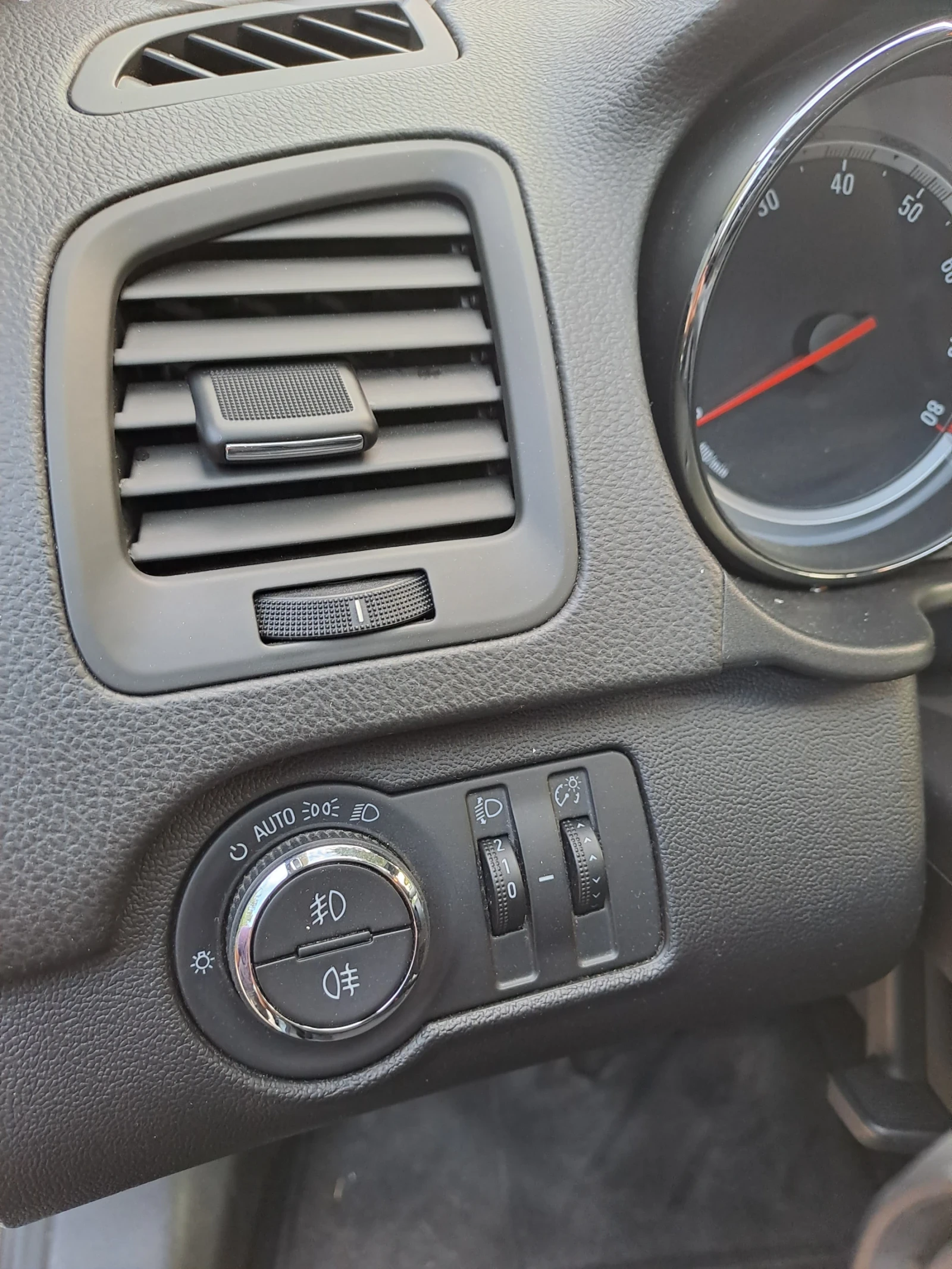 Opel Insignia 1.6 Turbo | Mobile.bg   15