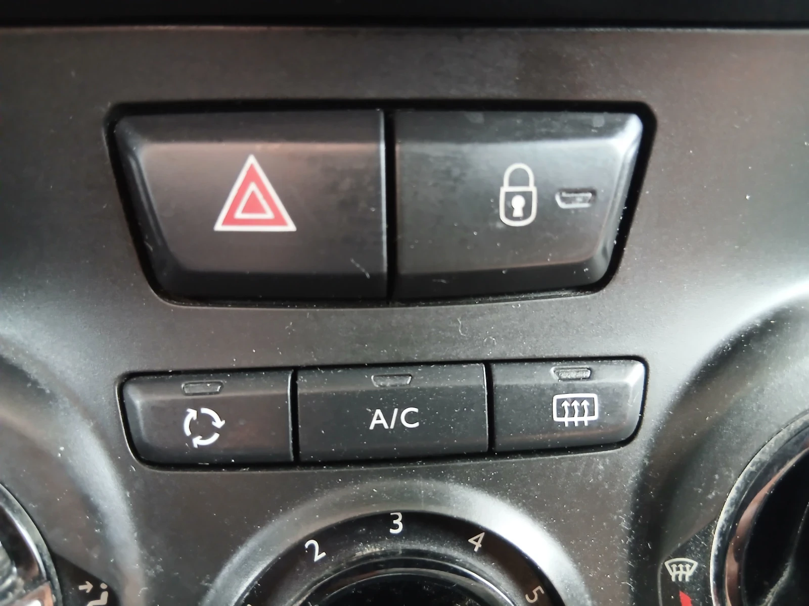 Peugeot 208 1.4i/LPG | Mobile.bg � ����������� 15