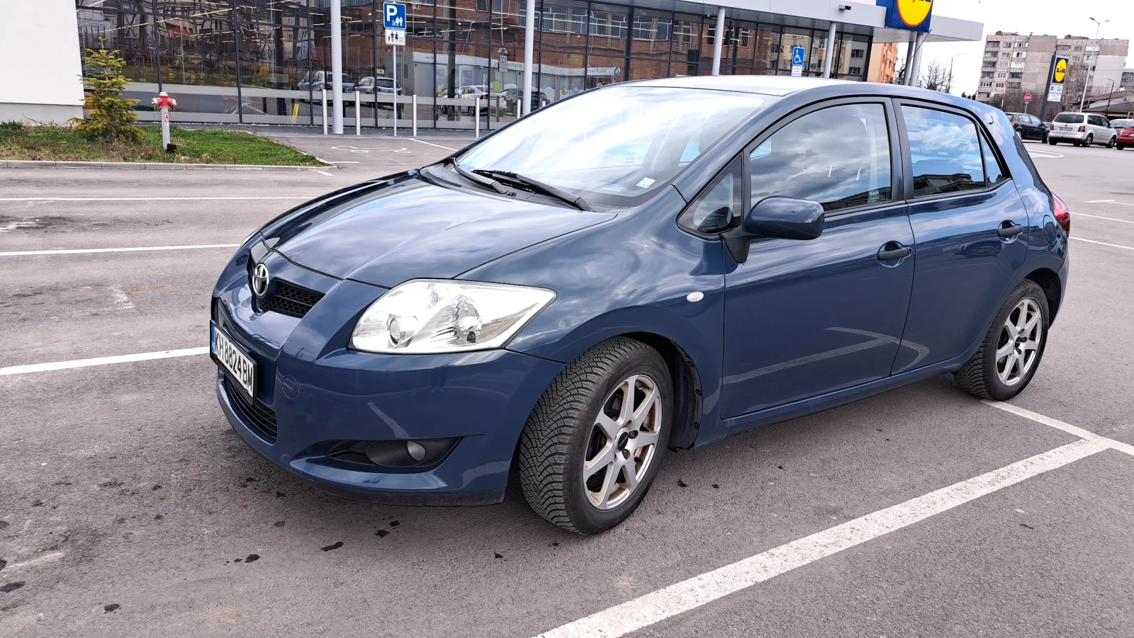 Toyota Auris ������ | Mobile.bg � ����������� 4