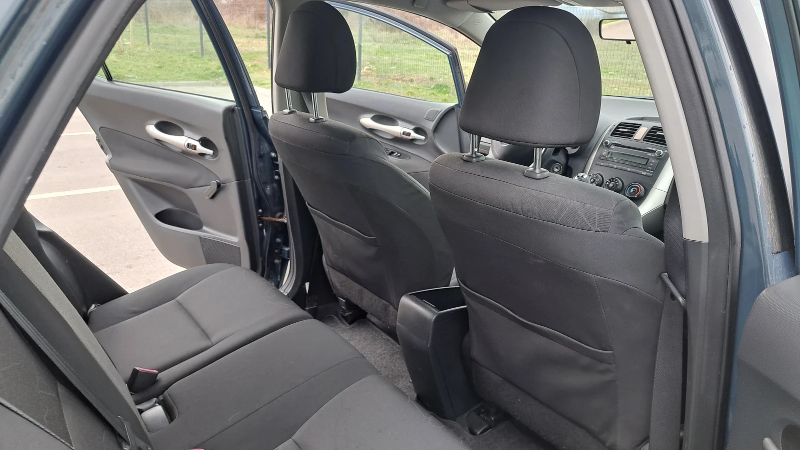 Toyota Auris ������ | Mobile.bg � ����������� 9