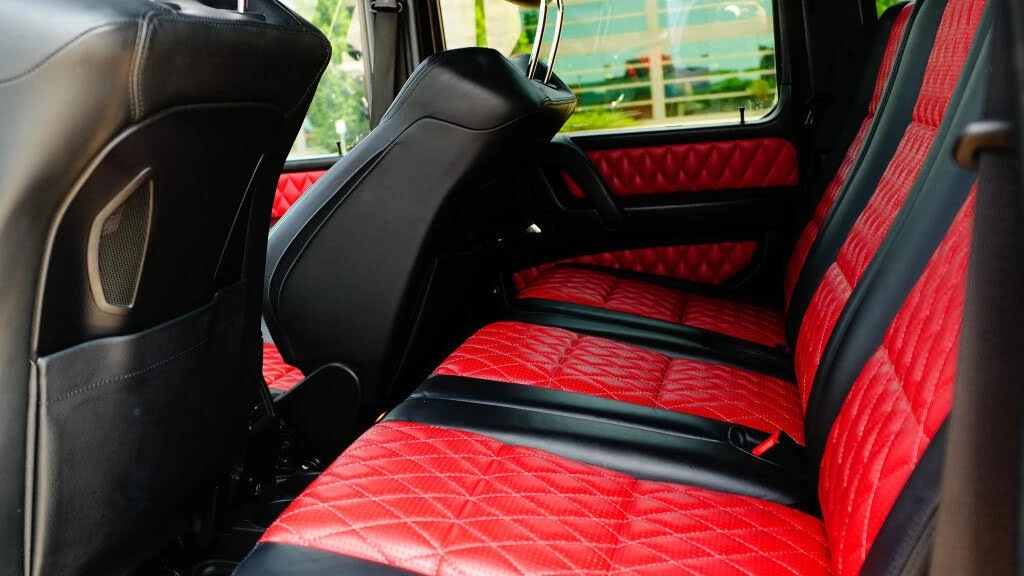 Mercedes-Benz G 63 AMG  4MATIC* АвтоКредит* (ЦЕНА ДО БГ), снимка 14 - Автомобили и джипове - 54058159